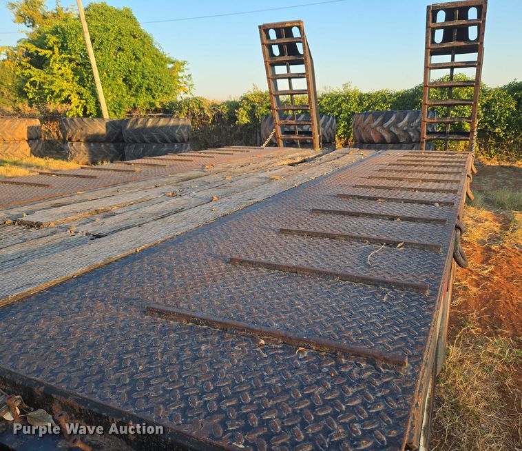 image for item EU3912 2013 Pitts Trailers drop deck equipment trailer