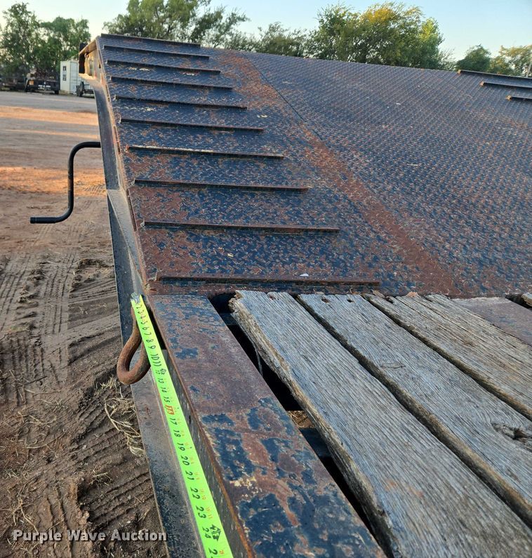 image for item EU3912 2013 Pitts Trailers drop deck equipment trailer