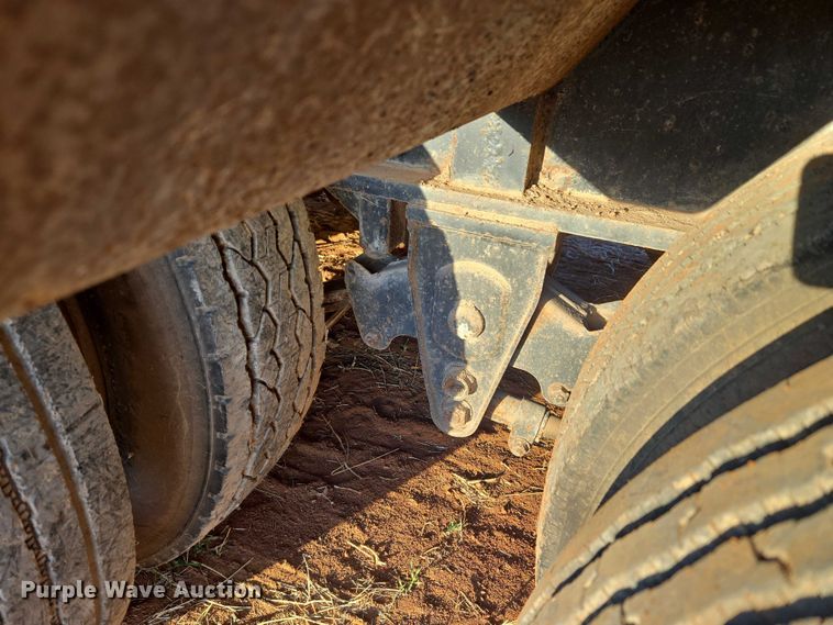 image for item EU3912 2013 Pitts Trailers drop deck equipment trailer