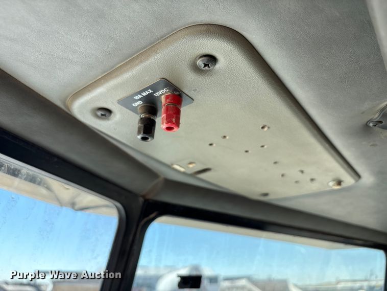 image for item EU4695 2003 Peterbilt 378 semi truck