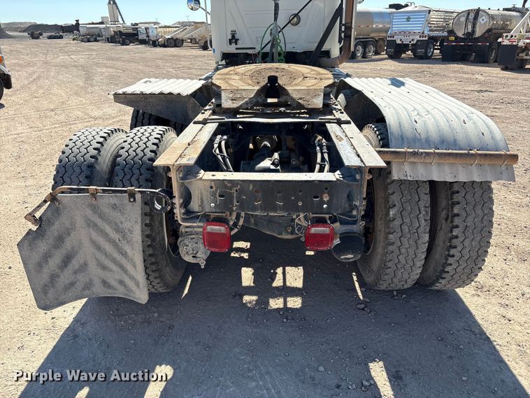 image for item EU4696 2013 Mack GU713 semi truck