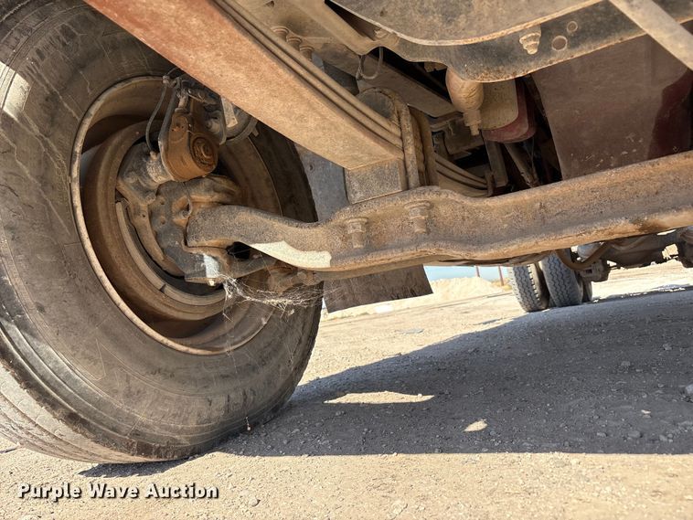 image for item EU4696 2013 Mack GU713 semi truck