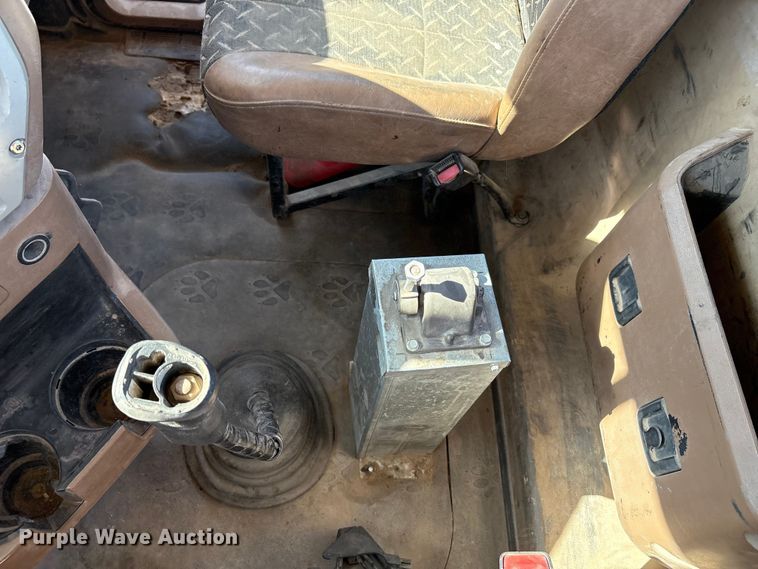 image for item EU4696 2013 Mack GU713 semi truck