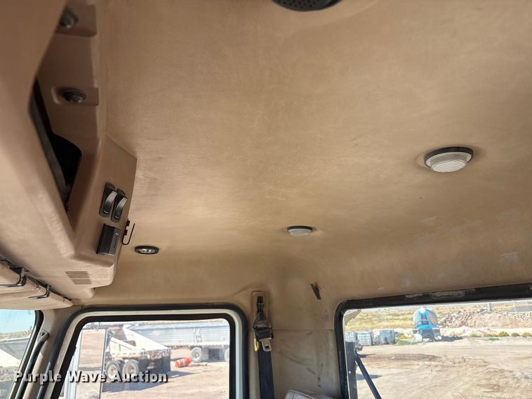 image for item EU4696 2013 Mack GU713 semi truck