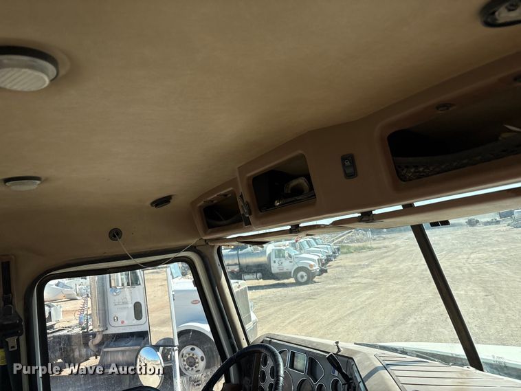 image for item EU4696 2013 Mack GU713 semi truck