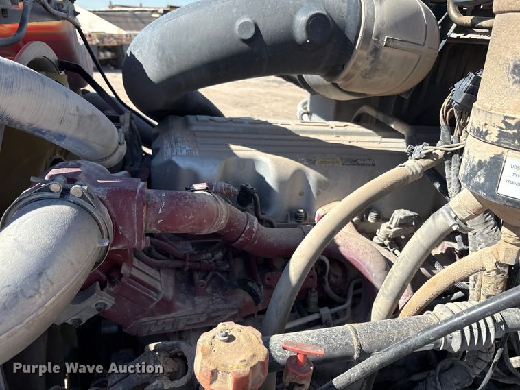 image for item EU4696 2013 Mack GU713 semi truck