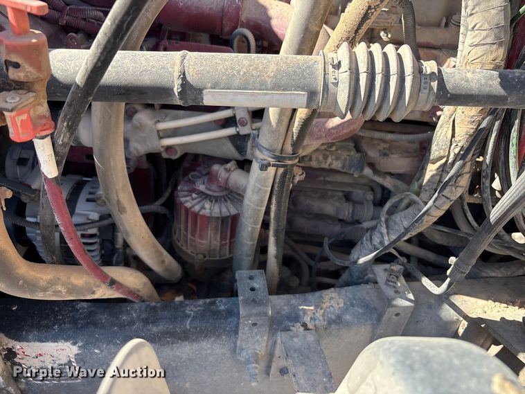 image for item EU4696 2013 Mack GU713 semi truck