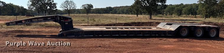 image for item EU5087 1990 Trail King TK100DGP-503 lowboy equipment trailer
