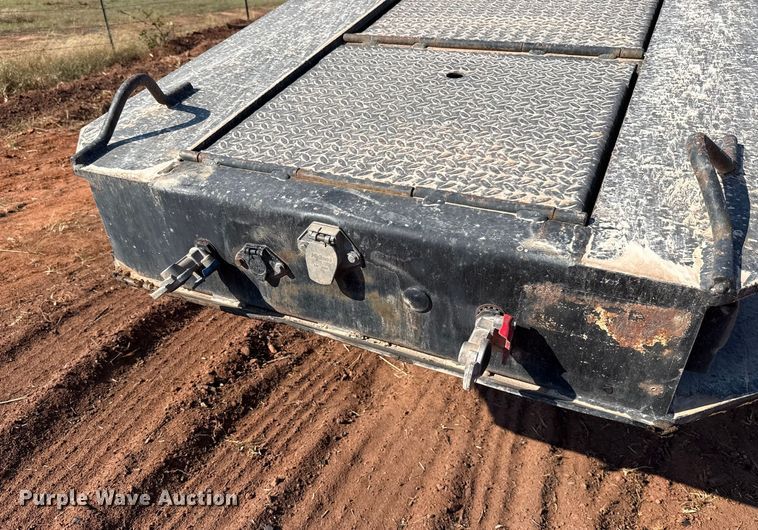 image for item EU5087 1990 Trail King TK100DGP-503 lowboy equipment trailer