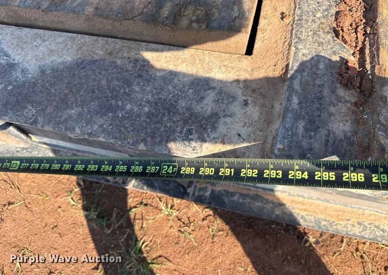 image for item EU5087 1990 Trail King TK100DGP-503 lowboy equipment trailer