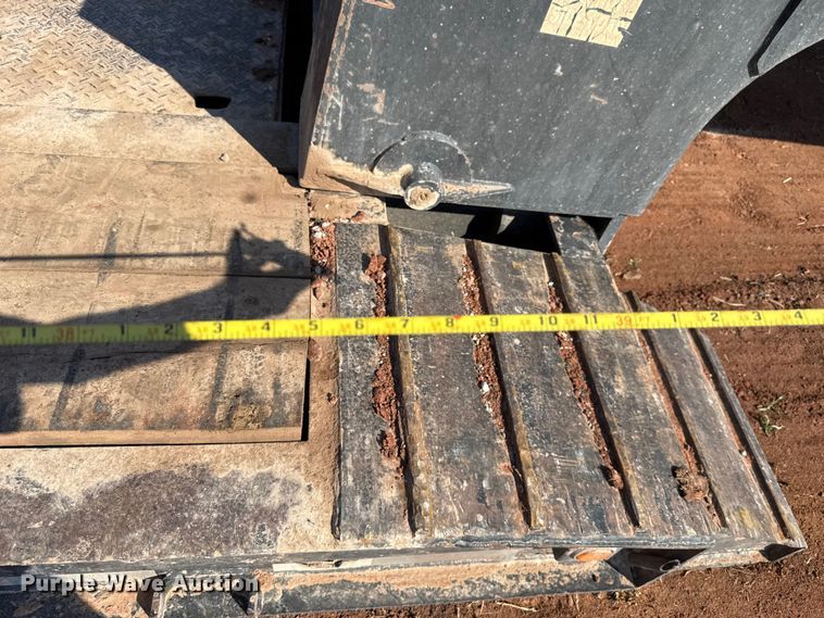 image for item EU5087 1990 Trail King TK100DGP-503 lowboy equipment trailer