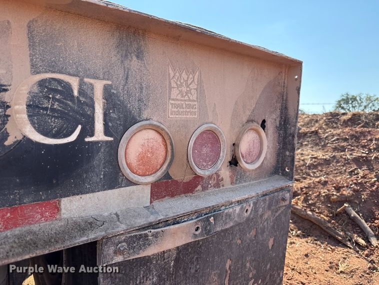 image for item EU5087 1990 Trail King TK100DGP-503 lowboy equipment trailer