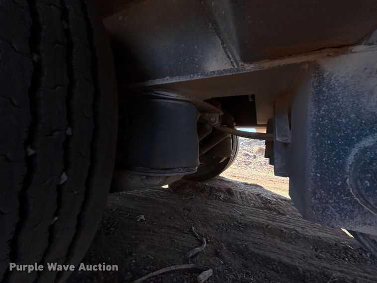 image for item EU5087 1990 Trail King TK100DGP-503 lowboy equipment trailer