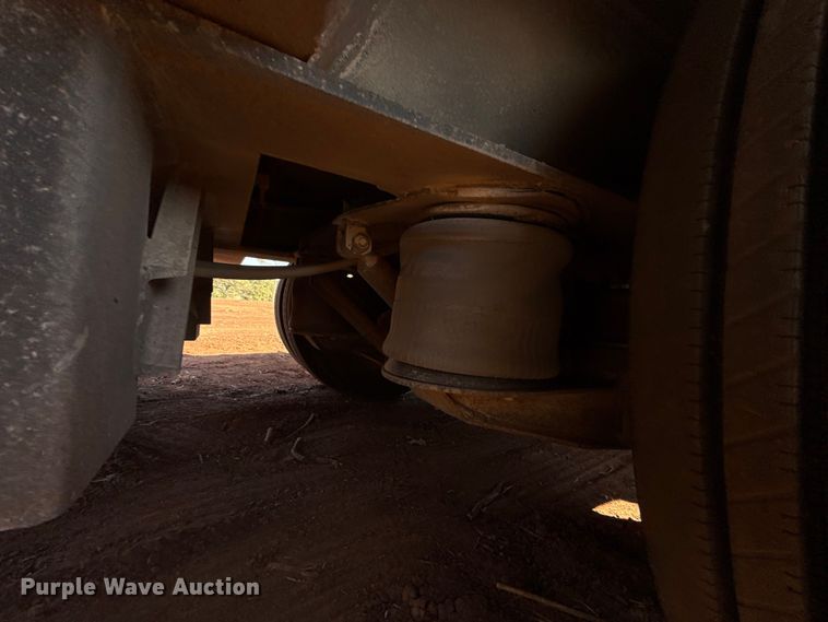 image for item EU5087 1990 Trail King TK100DGP-503 lowboy equipment trailer