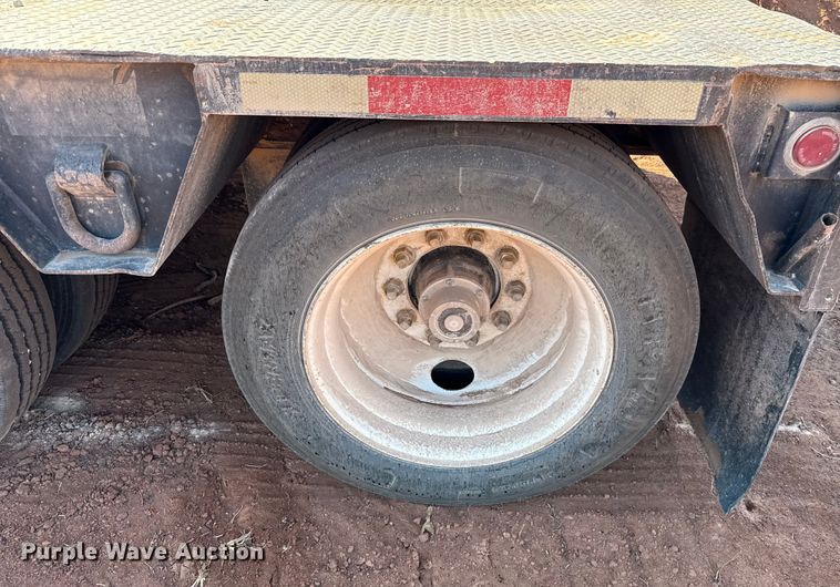 image for item EU5087 1990 Trail King TK100DGP-503 lowboy equipment trailer