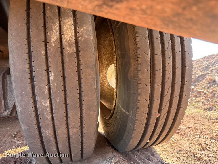 image for item EU5087 1990 Trail King TK100DGP-503 lowboy equipment trailer