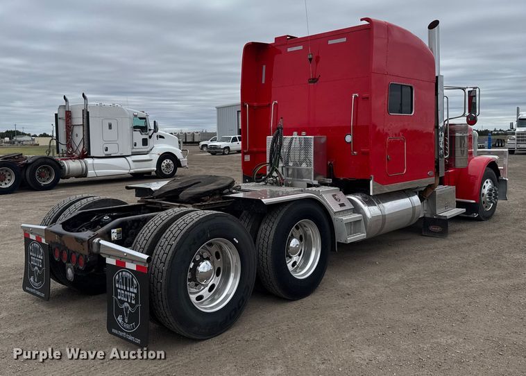 CAMIóN CAMAROTE 2009 PETERBILT
