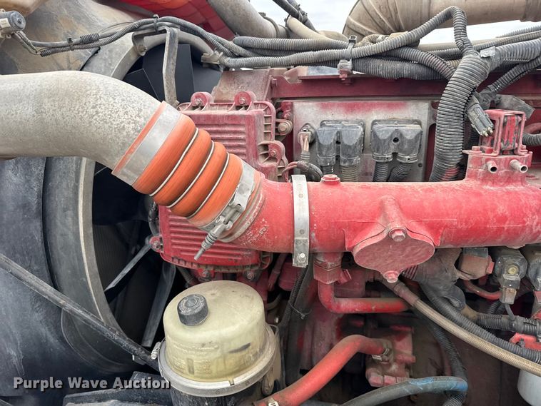 image for item EU6094 2009 Peterbilt 389 semi truck