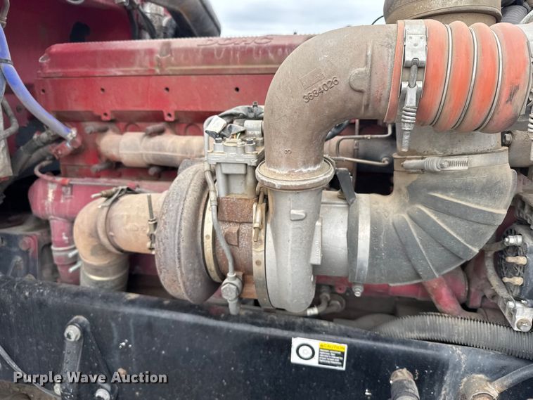 image for item EU6094 2009 Peterbilt 389 semi truck