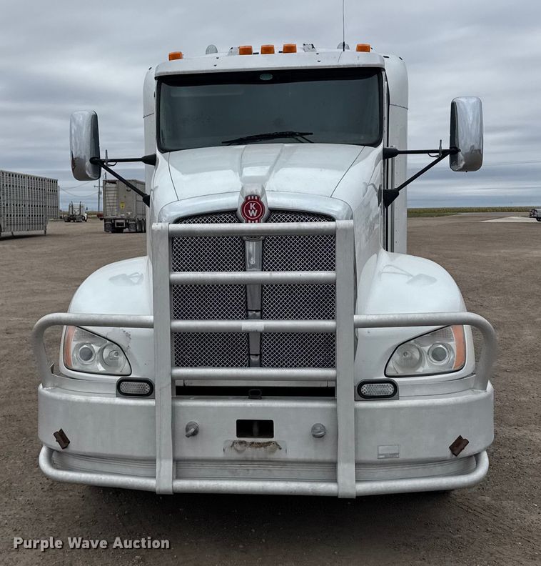CAMIóN CAMAROTE 2012 KENWORTH