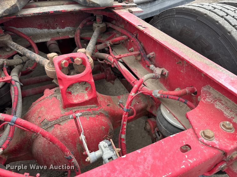 image for item EU6095 2012 Kenworth T660 semi truck