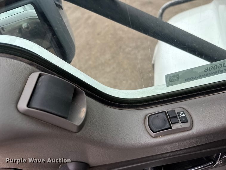 image for item EU6095 2012 Kenworth T660 semi truck