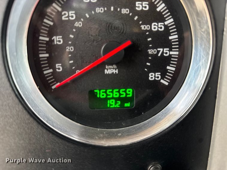 image for item EU6095 2012 Kenworth T660 semi truck