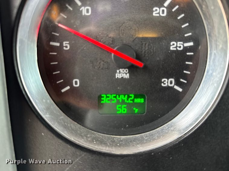 image for item EU6095 2012 Kenworth T660 semi truck