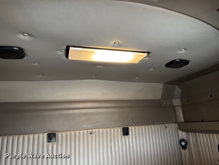 image for item EU6095 2012 Kenworth T660 semi truck