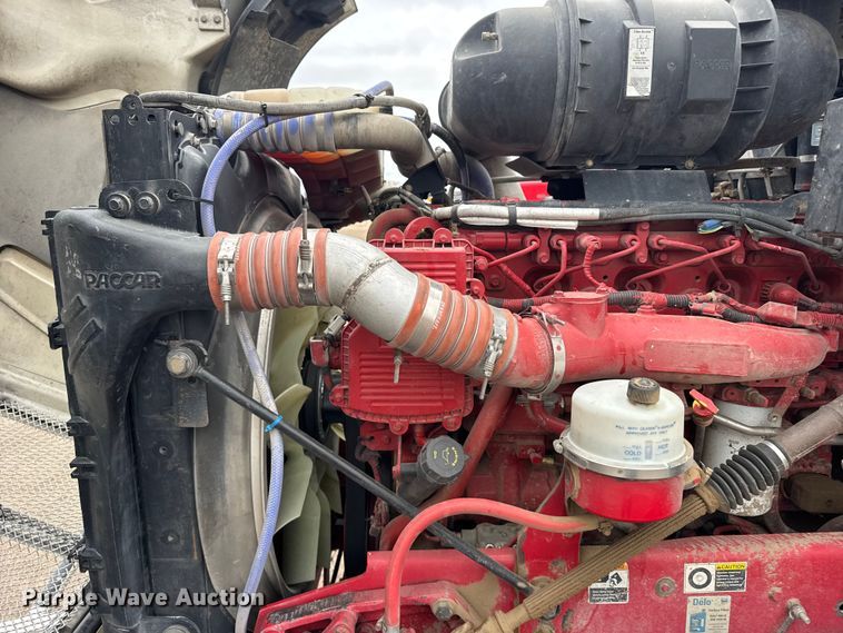 image for item EU6095 2012 Kenworth T660 semi truck