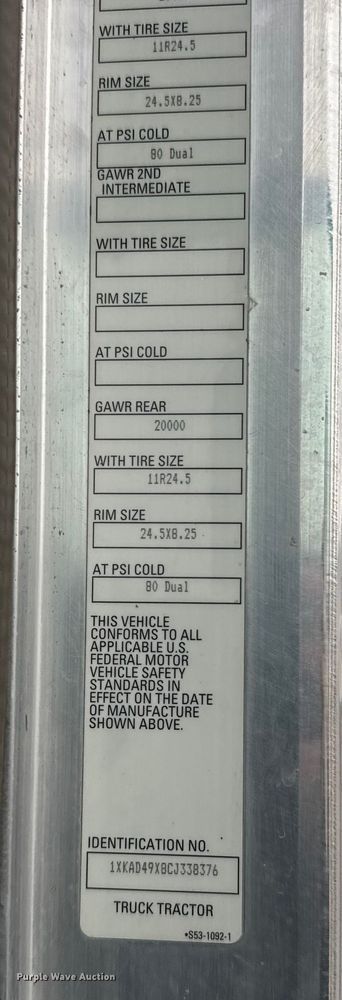 image for item EU6095 2012 Kenworth T660 semi truck