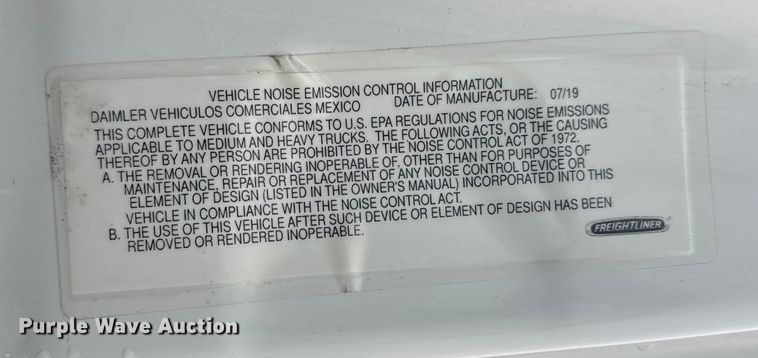 image for item EU6266 2020 Freightliner Cascadia 126 semi truck