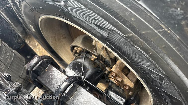 image for item EU6267 2021 Volvo VNL semi truck