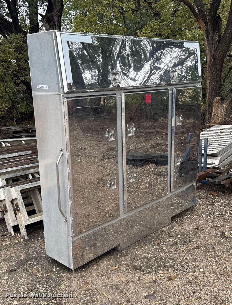 image for item EU6271 Brunner cab rack