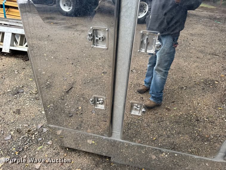 image for item EU6271 Brunner cab rack