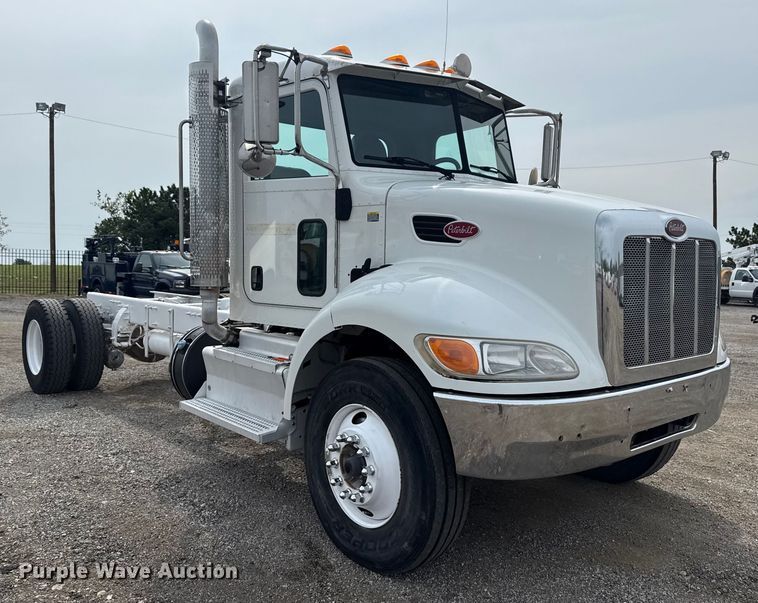 CAMIóN CHASIS 2014 PETERBILT 337