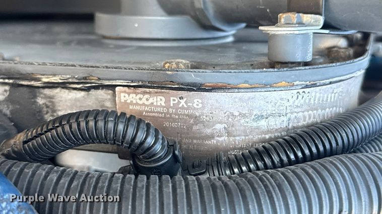 image for item NU9700 2011 Peterbilt 337 semi truck