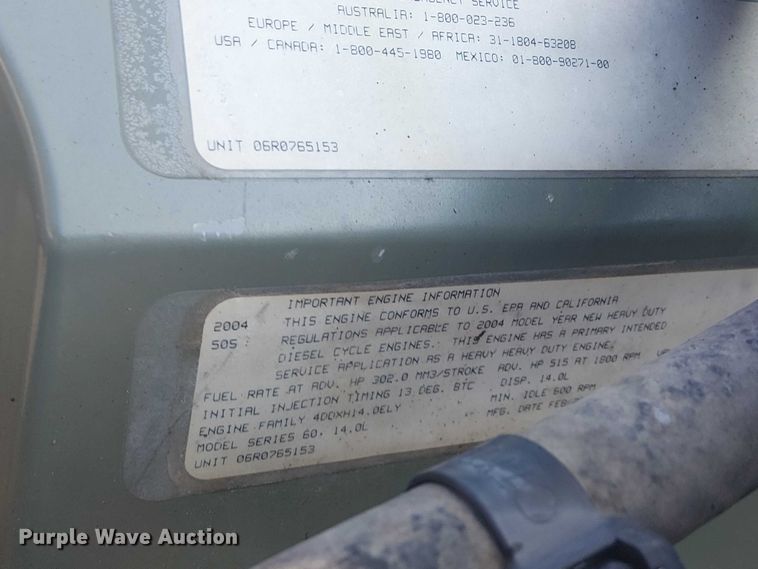 image for item NU9740 2004 Freightliner Columbia semi truck