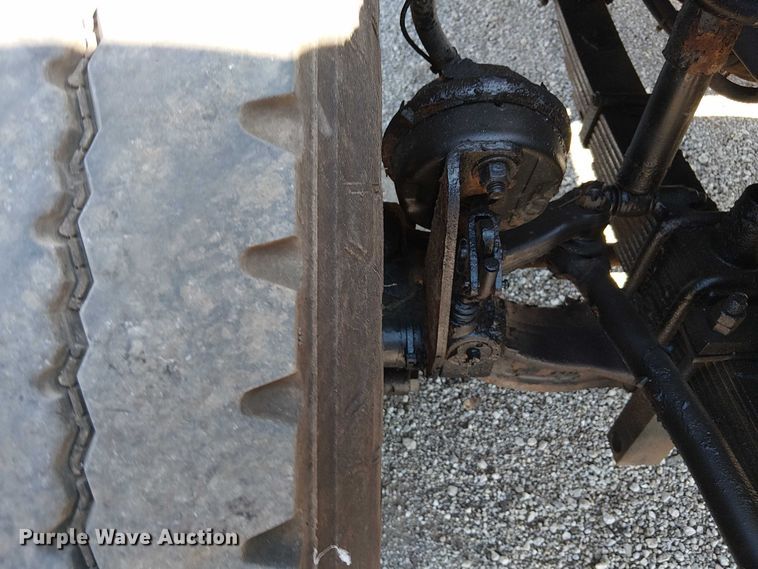 image for item NU9767 2007 Sterling L9500 Series flatbed truck