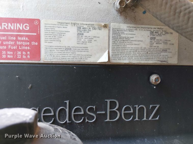 image for item NU9767 2007 Sterling L9500 Series flatbed truck