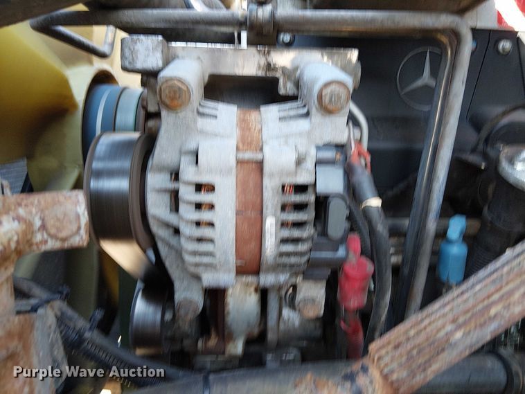 image for item NU9767 2007 Sterling L9500 Series flatbed truck