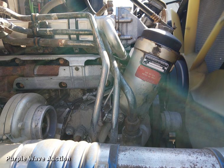 image for item NU9767 2007 Sterling L9500 Series flatbed truck