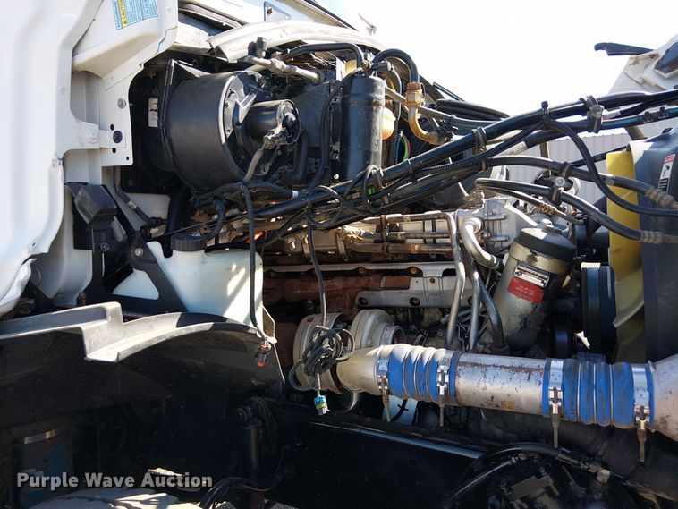 image for item NU9767 2007 Sterling L9500 Series flatbed truck