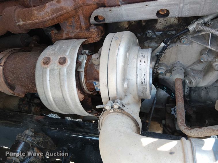 image for item NU9767 2007 Sterling L9500 Series flatbed truck