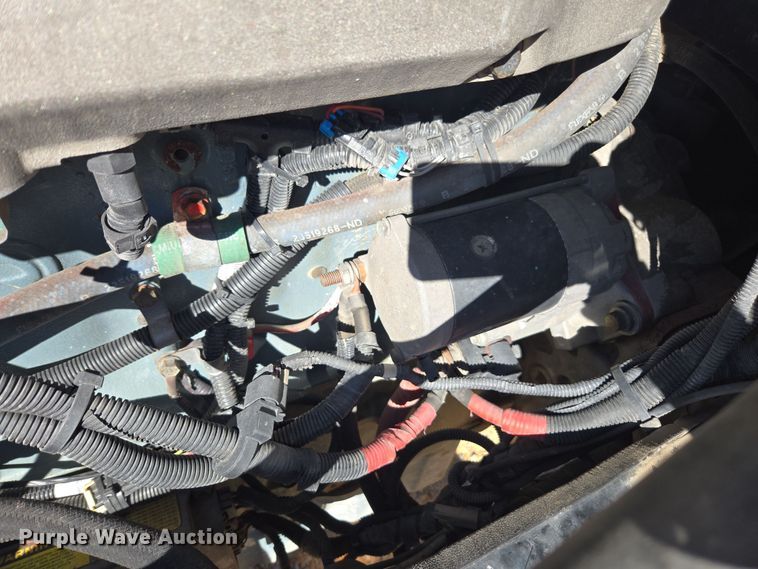 image for item YA0293 2014 Peterbilt 389 semi truck