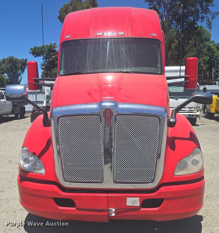 CAMIóN CAMAROTE 2019 KENWORTH