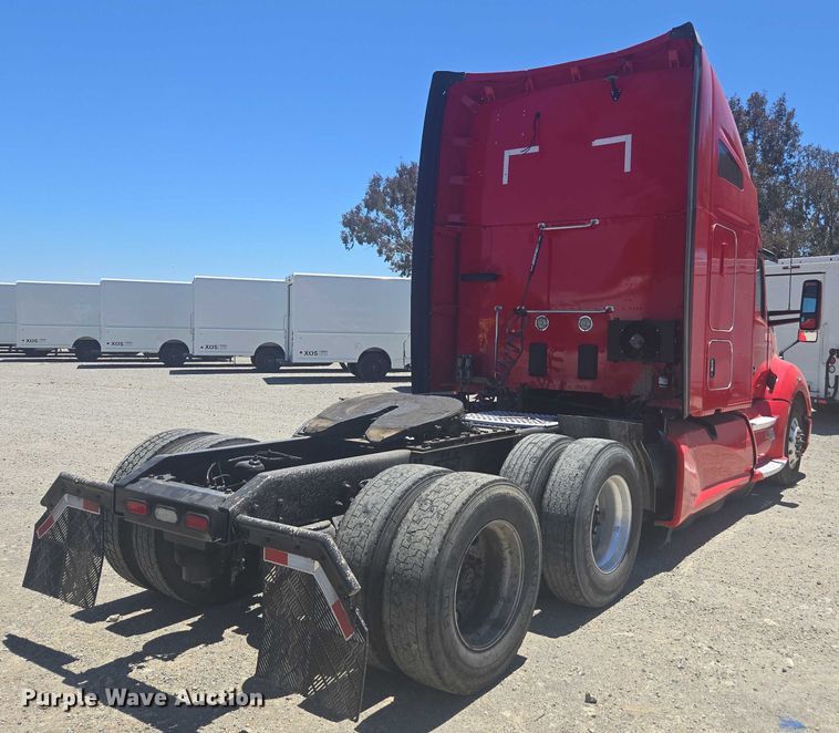 CAMIóN CAMAROTE 2019 KENWORTH