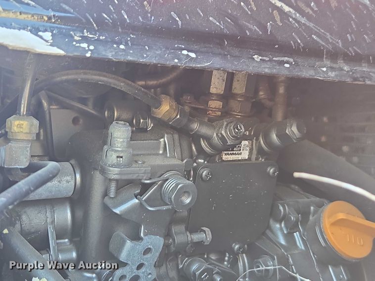 image for item YA0572 2019 Kenworth T680 semi truck