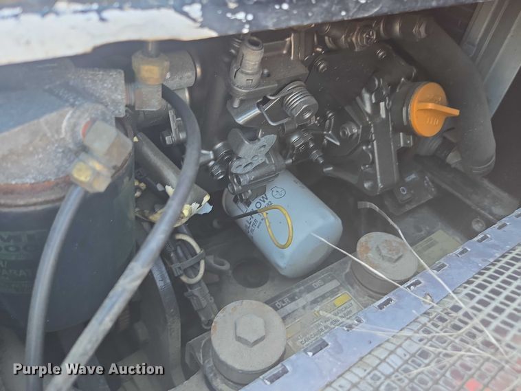 image for item YA0572 2019 Kenworth T680 semi truck