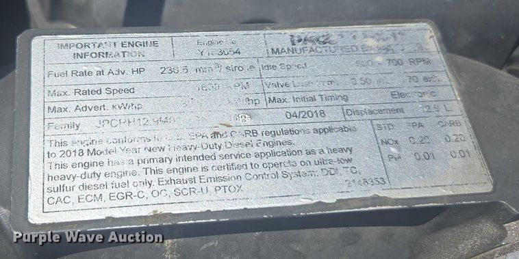 image for item YA0572 2019 Kenworth T680 semi truck